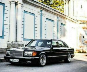 Modified Old Mercedes Lovely Mercedes Benz W126 Mercedes Classic Cars Mercedes Benz Mercedes-1562-1562